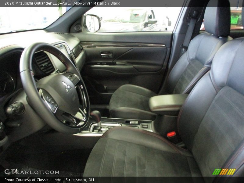 Front Seat of 2020 Outlander LE S-AWC