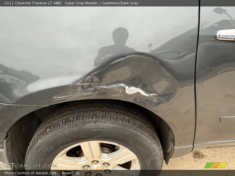 Cyber Gray Metallic / Cashmere/Dark Gray 2011 Chevrolet Traverse LT AWD