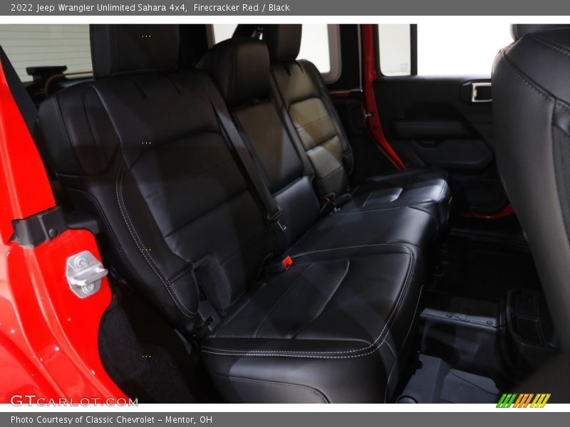 Firecracker Red / Black 2022 Jeep Wrangler Unlimited Sahara 4x4