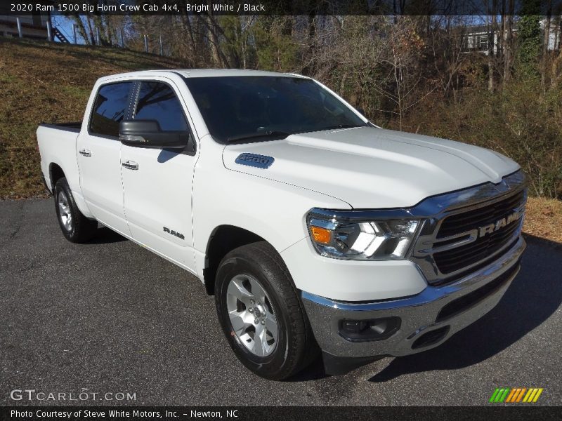Bright White / Black 2020 Ram 1500 Big Horn Crew Cab 4x4