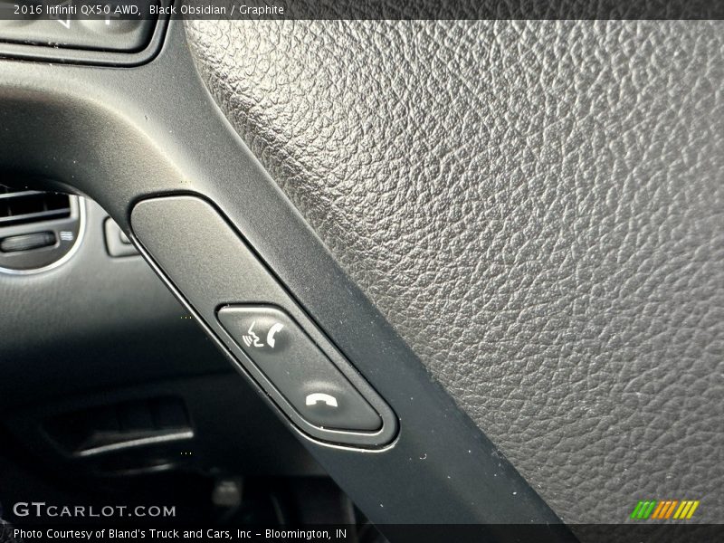 Black Obsidian / Graphite 2016 Infiniti QX50 AWD