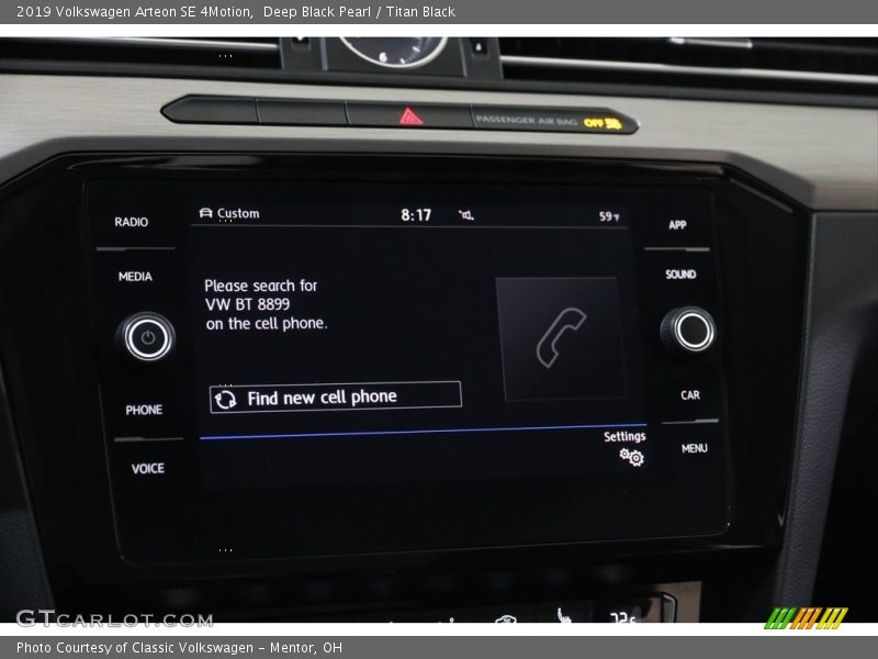 Controls of 2019 Arteon SE 4Motion