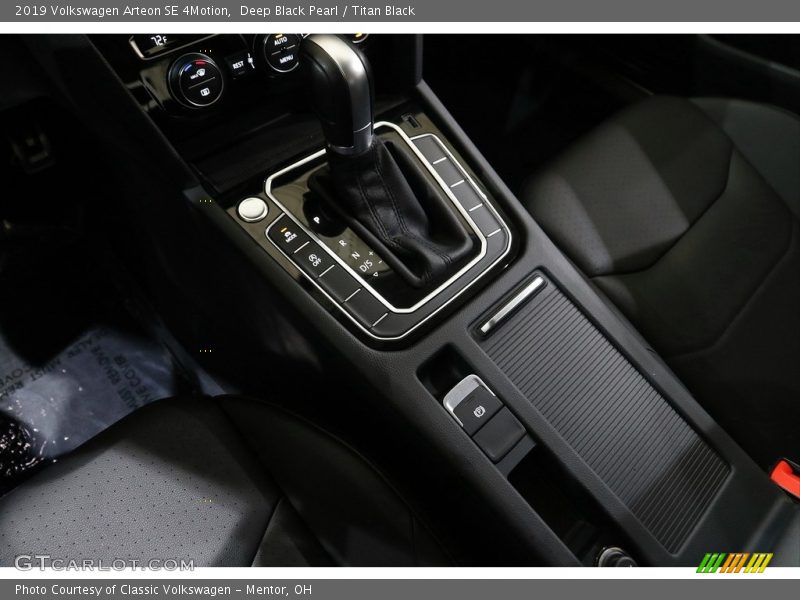  2019 Arteon SE 4Motion 8 Speed Tiptronic Automatic Shifter