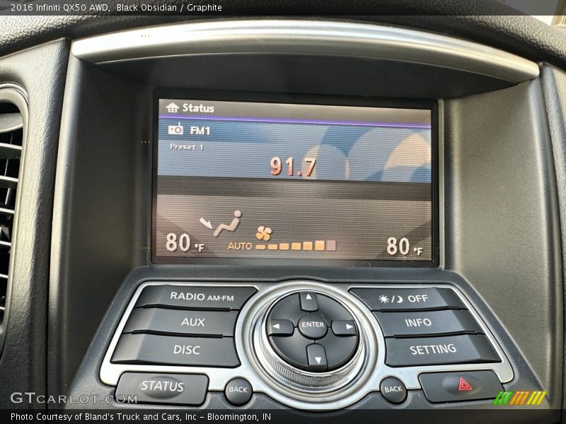 Black Obsidian / Graphite 2016 Infiniti QX50 AWD
