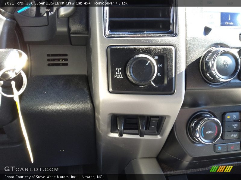 Iconic Silver / Black 2021 Ford F250 Super Duty Lariat Crew Cab 4x4