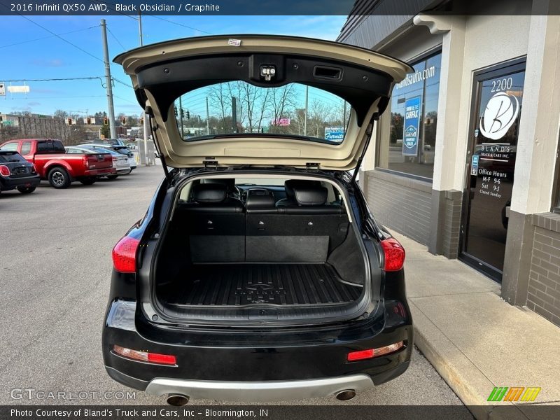 Black Obsidian / Graphite 2016 Infiniti QX50 AWD