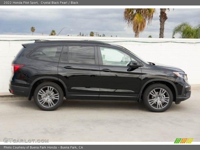  2022 Pilot Sport Crystal Black Pearl