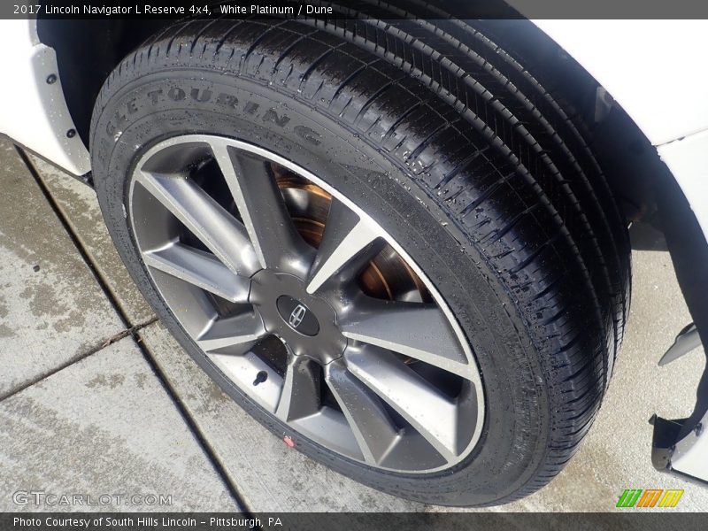 White Platinum / Dune 2017 Lincoln Navigator L Reserve 4x4