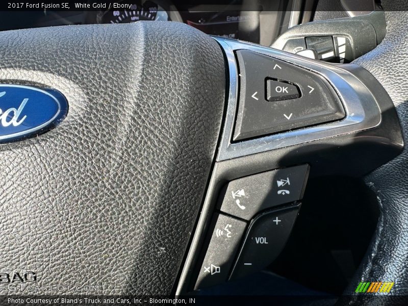 White Gold / Ebony 2017 Ford Fusion SE
