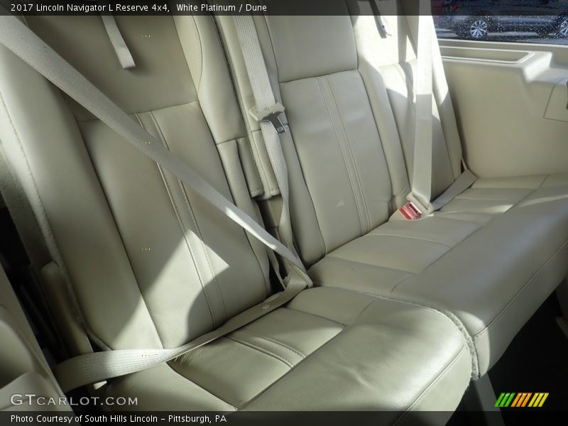 White Platinum / Dune 2017 Lincoln Navigator L Reserve 4x4