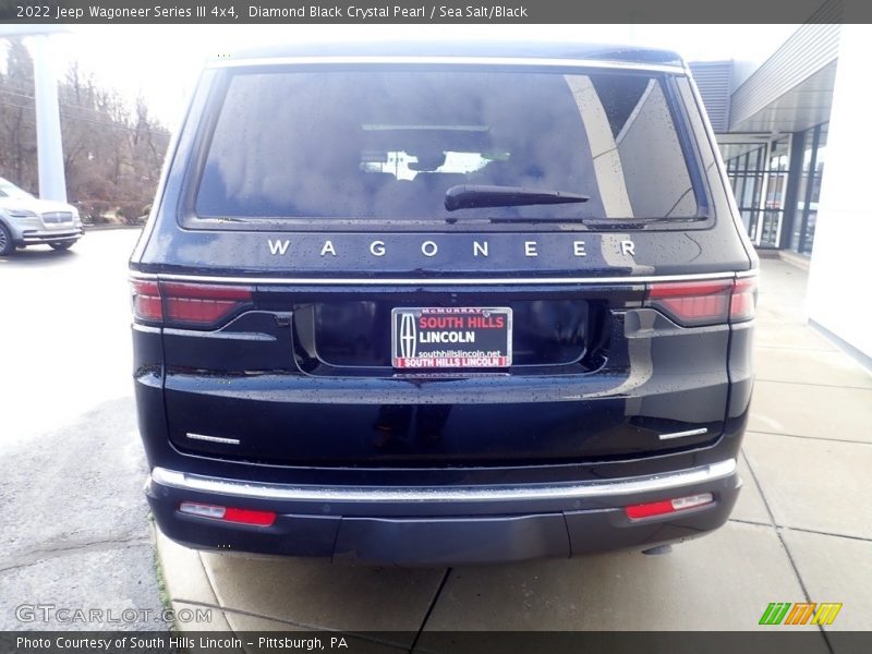 Diamond Black Crystal Pearl / Sea Salt/Black 2022 Jeep Wagoneer Series III 4x4