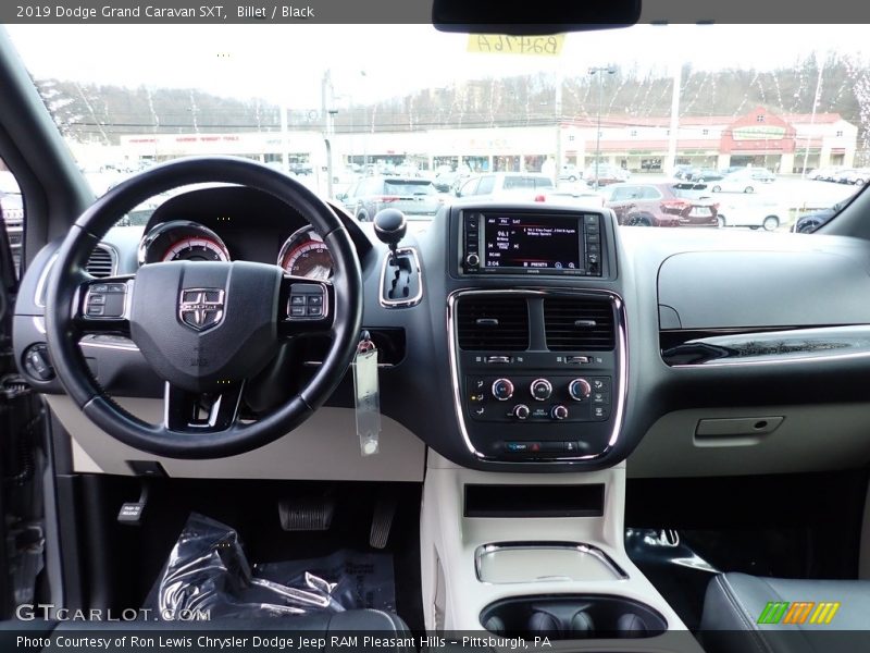 Billet / Black 2019 Dodge Grand Caravan SXT