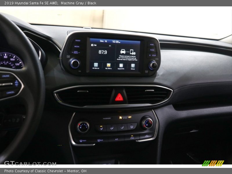 Machine Gray / Black 2019 Hyundai Santa Fe SE AWD