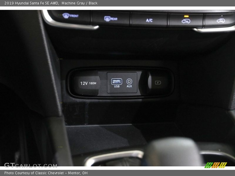 Machine Gray / Black 2019 Hyundai Santa Fe SE AWD