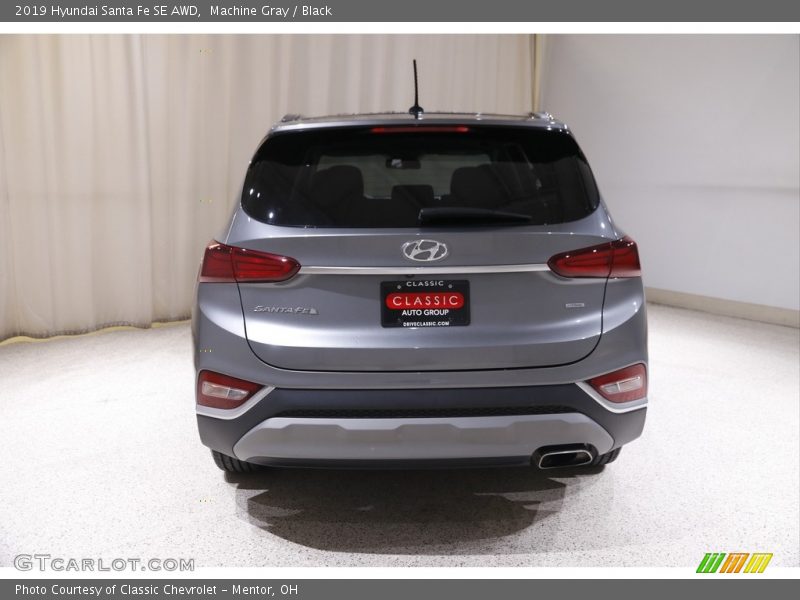 Machine Gray / Black 2019 Hyundai Santa Fe SE AWD