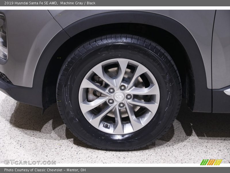Machine Gray / Black 2019 Hyundai Santa Fe SE AWD