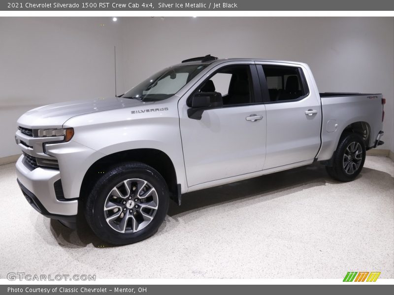 Silver Ice Metallic / Jet Black 2021 Chevrolet Silverado 1500 RST Crew Cab 4x4