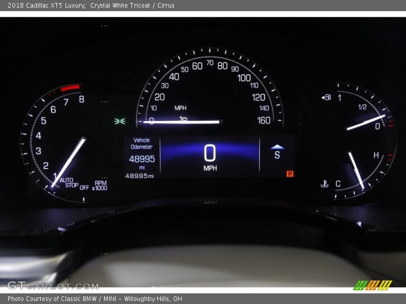 Crystal White Tricoat / Cirrus 2018 Cadillac XT5 Luxury