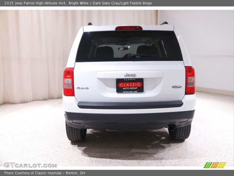 Bright White / Dark Slate Gray/Light Pebble Beige 2015 Jeep Patriot High Altitude 4x4