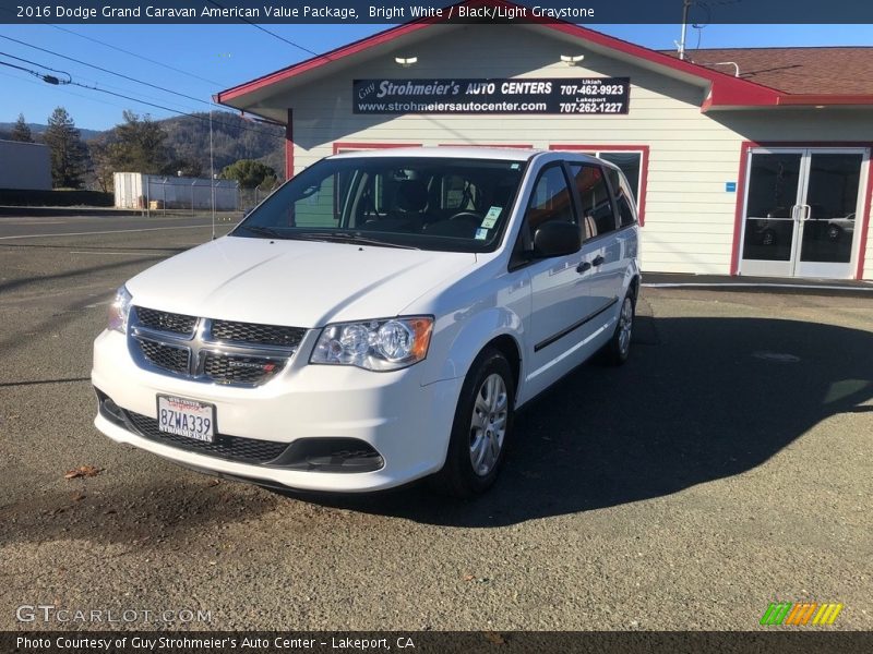 Bright White / Black/Light Graystone 2016 Dodge Grand Caravan American Value Package