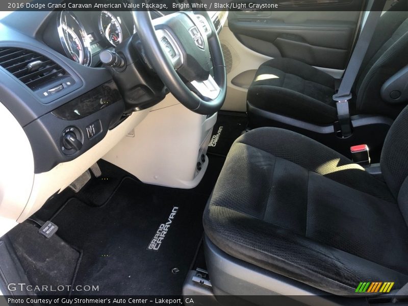 Bright White / Black/Light Graystone 2016 Dodge Grand Caravan American Value Package