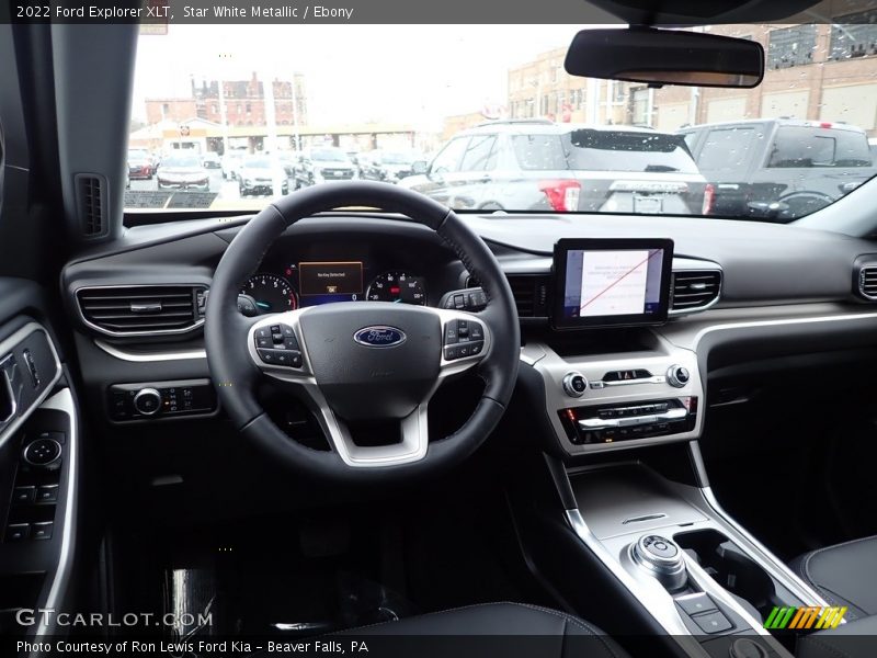 Star White Metallic / Ebony 2022 Ford Explorer XLT