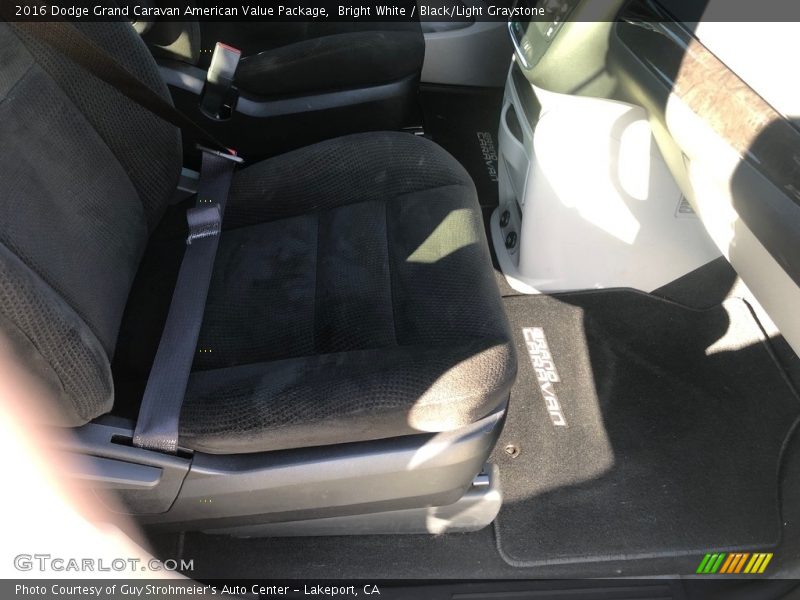 Bright White / Black/Light Graystone 2016 Dodge Grand Caravan American Value Package