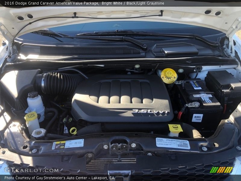 Bright White / Black/Light Graystone 2016 Dodge Grand Caravan American Value Package