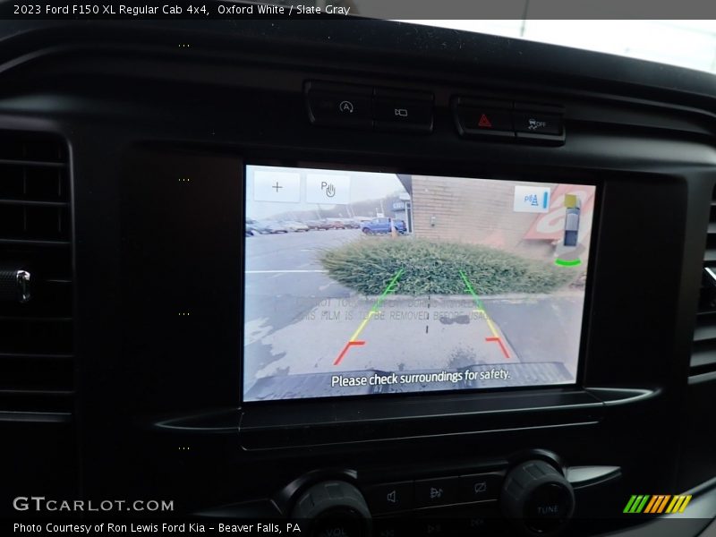 Oxford White / Slate Gray 2023 Ford F150 XL Regular Cab 4x4