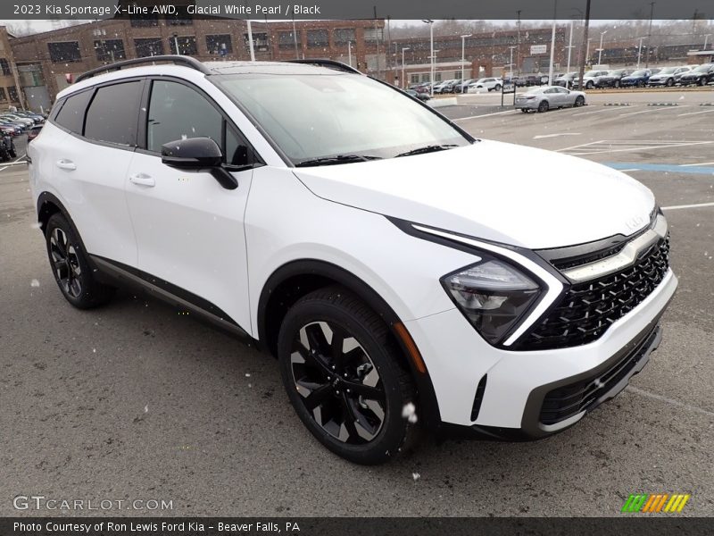 Front 3/4 View of 2023 Sportage X-Line AWD