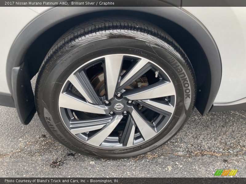 Brilliant Silver / Graphite 2017 Nissan Murano Platinum AWD