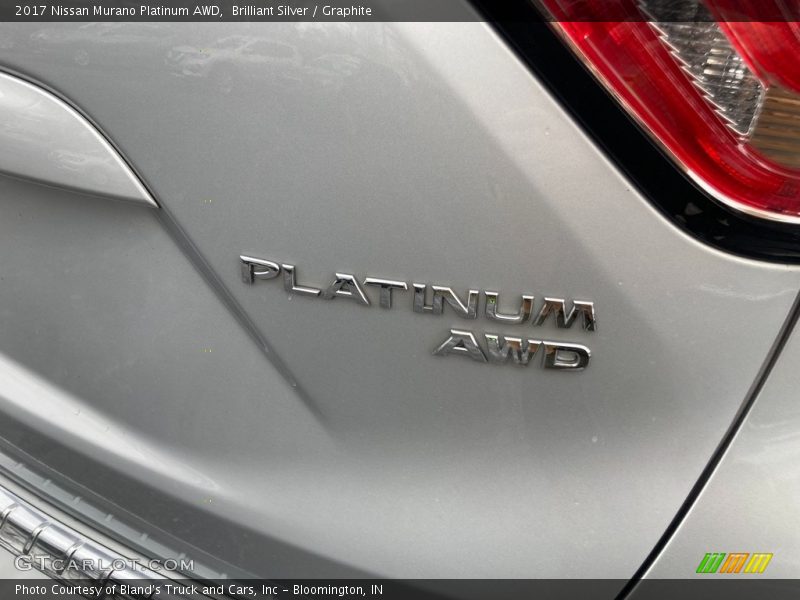 Brilliant Silver / Graphite 2017 Nissan Murano Platinum AWD