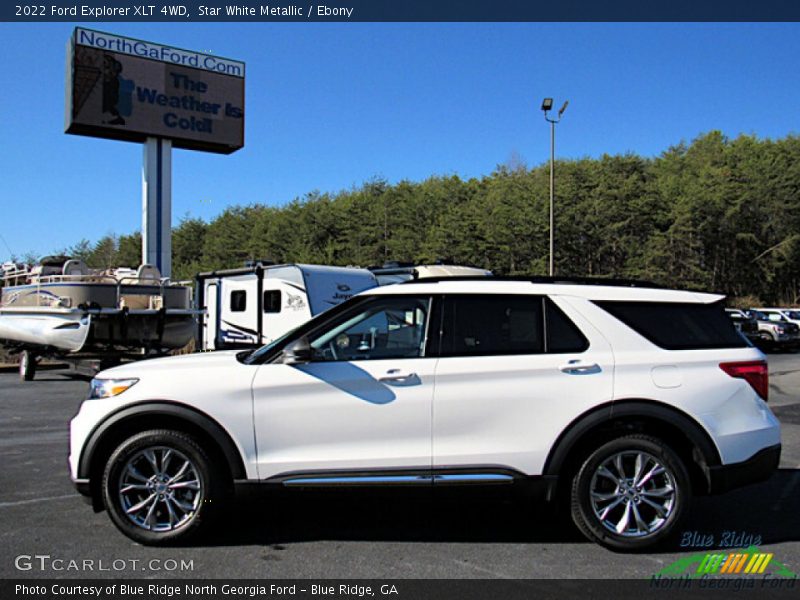 Star White Metallic / Ebony 2022 Ford Explorer XLT 4WD