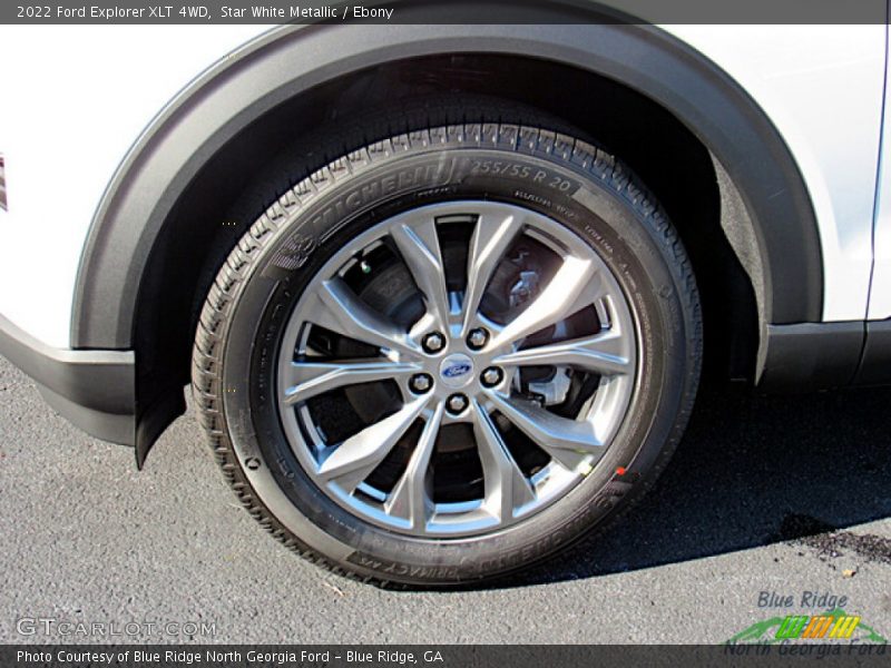 Star White Metallic / Ebony 2022 Ford Explorer XLT 4WD
