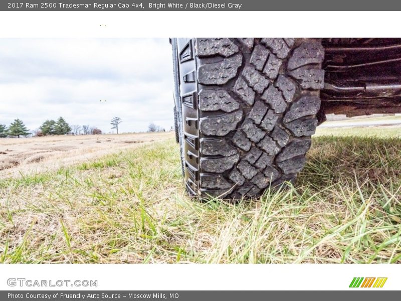 Bright White / Black/Diesel Gray 2017 Ram 2500 Tradesman Regular Cab 4x4