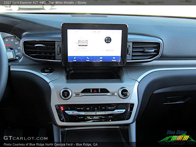 Star White Metallic / Ebony 2022 Ford Explorer XLT 4WD
