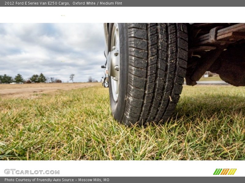 Oxford White / Medium Flint 2012 Ford E Series Van E250 Cargo