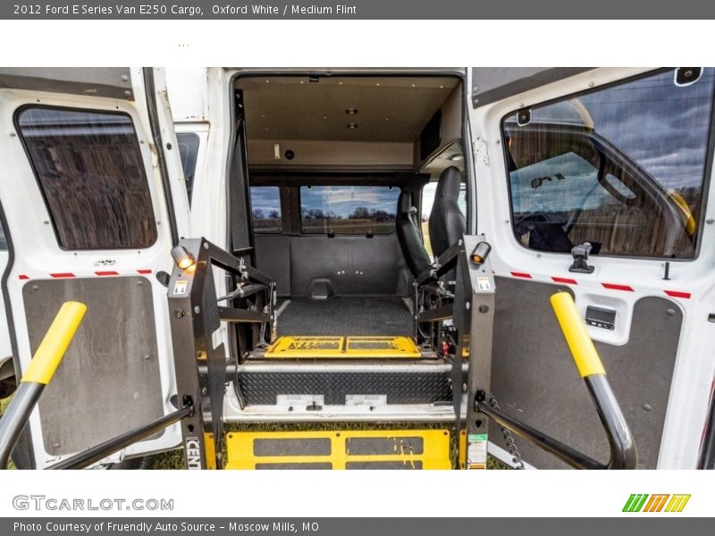 Oxford White / Medium Flint 2012 Ford E Series Van E250 Cargo