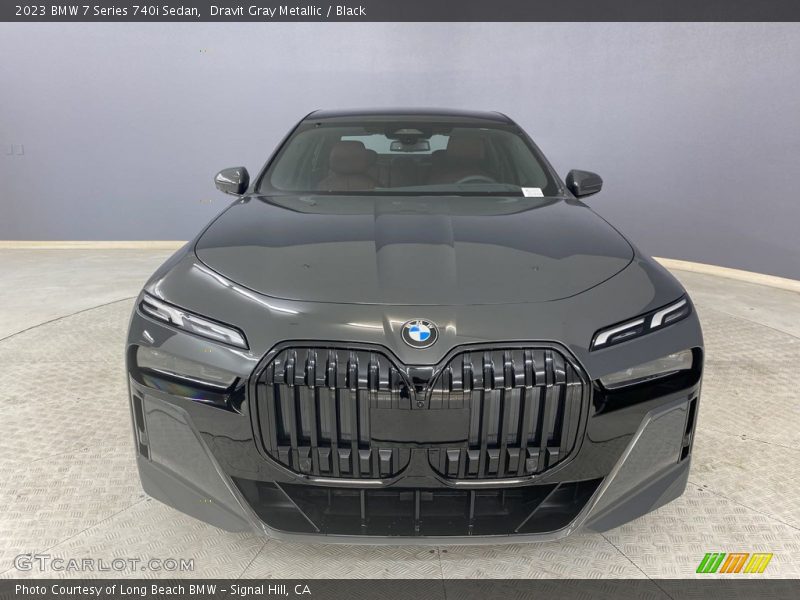 Dravit Gray Metallic / Black 2023 BMW 7 Series 740i Sedan