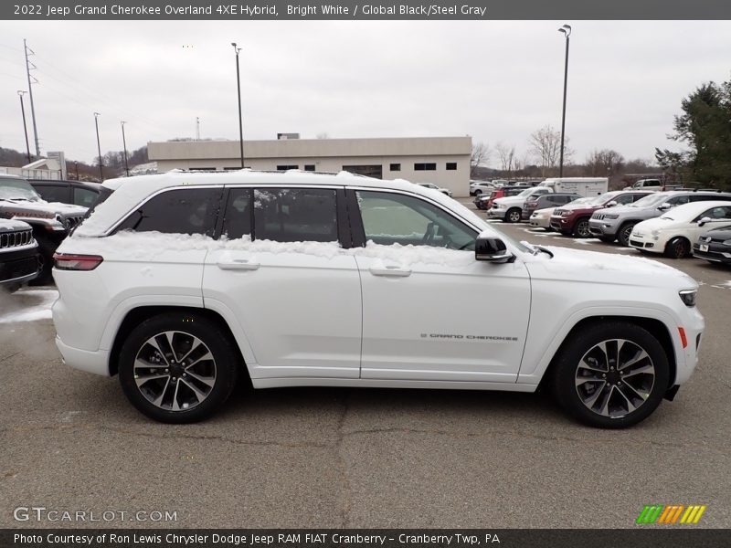 Bright White / Global Black/Steel Gray 2022 Jeep Grand Cherokee Overland 4XE Hybrid