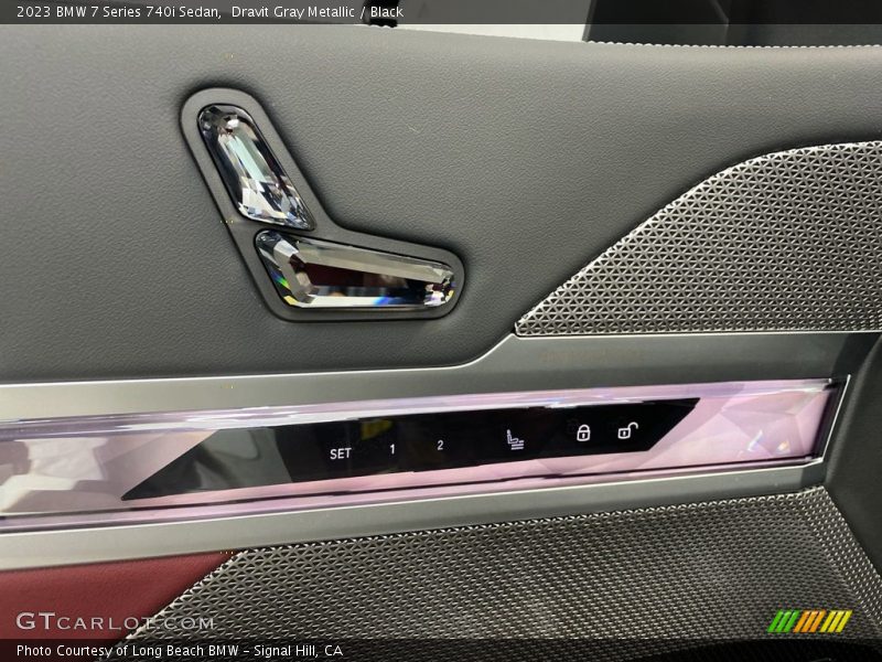 Dravit Gray Metallic / Black 2023 BMW 7 Series 740i Sedan