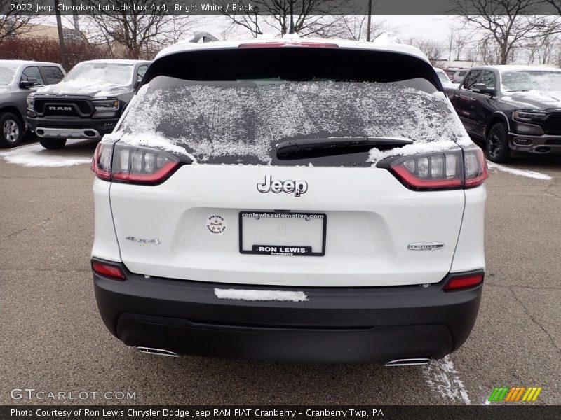 Bright White / Black 2022 Jeep Cherokee Latitude Lux 4x4