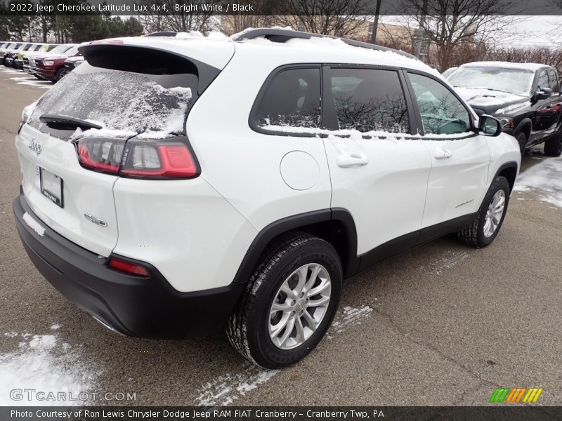 Bright White / Black 2022 Jeep Cherokee Latitude Lux 4x4