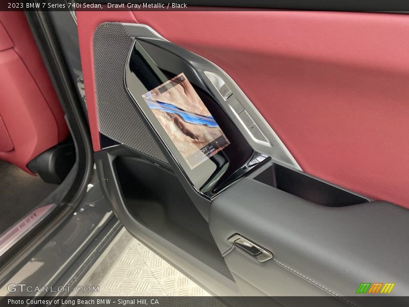 Dravit Gray Metallic / Black 2023 BMW 7 Series 740i Sedan
