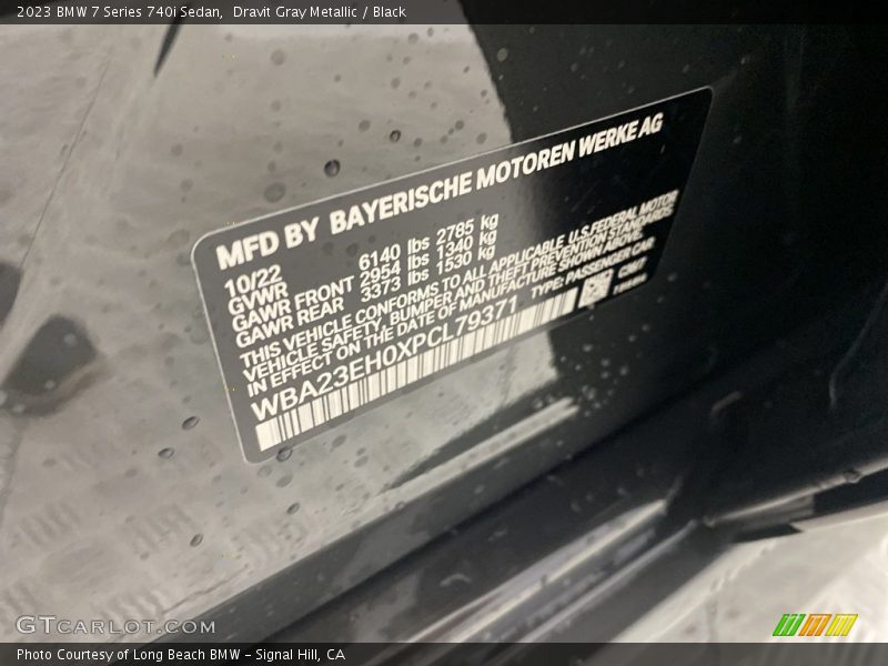 Dravit Gray Metallic / Black 2023 BMW 7 Series 740i Sedan