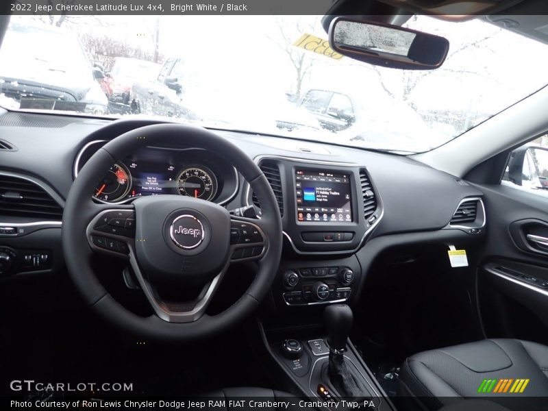 Bright White / Black 2022 Jeep Cherokee Latitude Lux 4x4