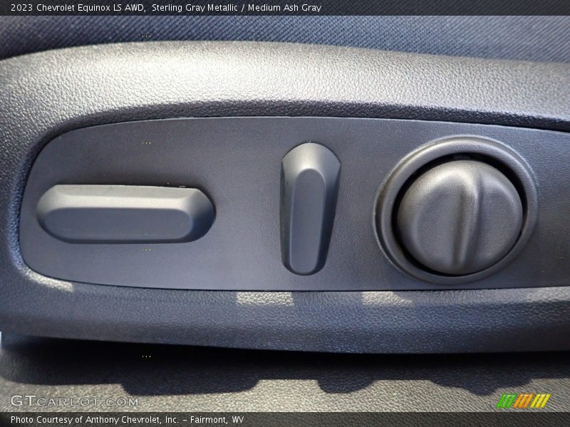 Sterling Gray Metallic / Medium Ash Gray 2023 Chevrolet Equinox LS AWD