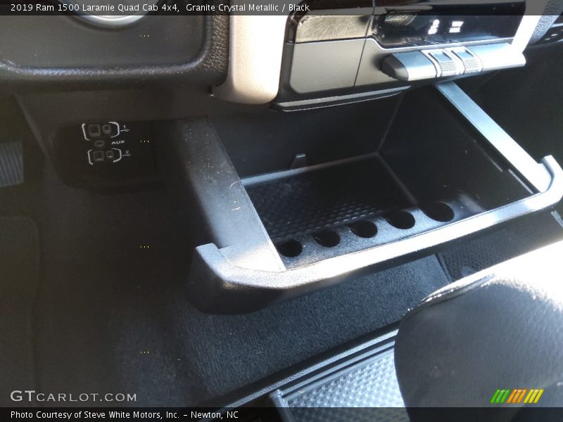 Granite Crystal Metallic / Black 2019 Ram 1500 Laramie Quad Cab 4x4
