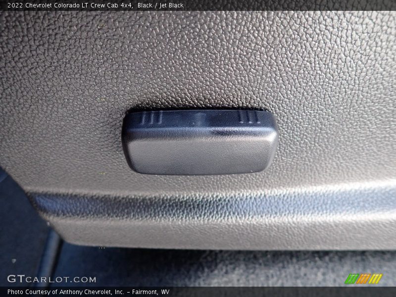 Black / Jet Black 2022 Chevrolet Colorado LT Crew Cab 4x4