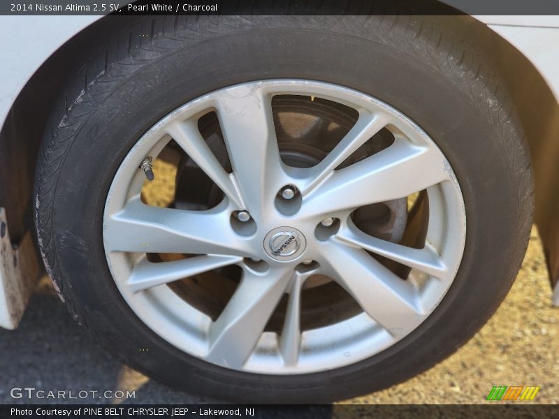 Pearl White / Charcoal 2014 Nissan Altima 2.5 SV